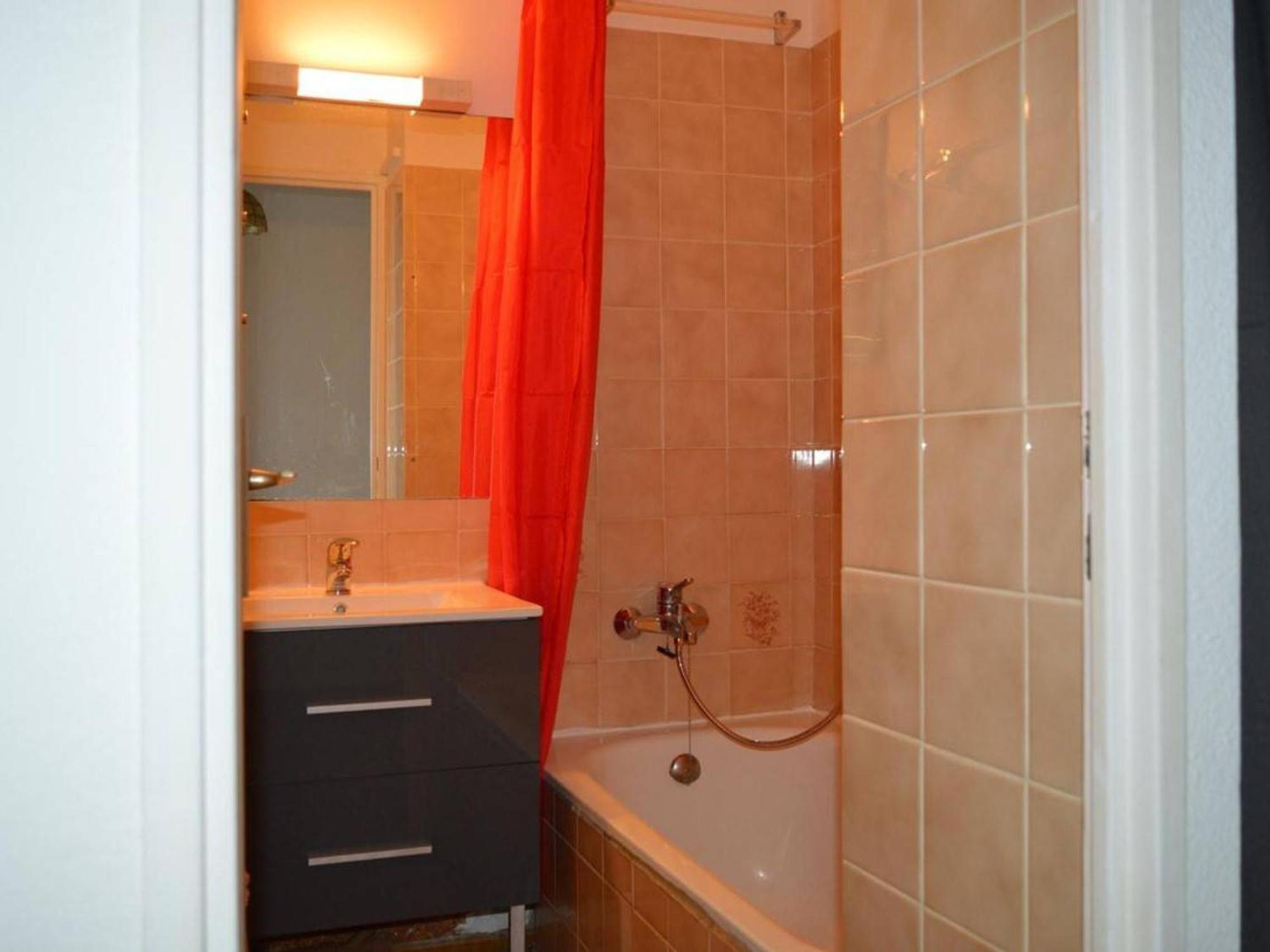 Studio Agreable Avec Loggia, Garage Et Plage A Proximite - 2 Couchages, Golfe-Juan - Fr-1-252-62 Exterior foto
